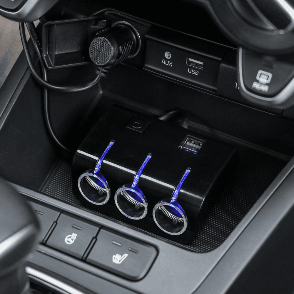 Adapter JWD Uticnica za Auto 1 na 3